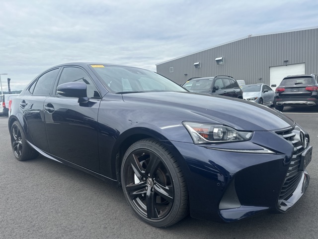 2018 Lexus IS 300