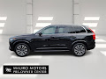 2022 Volvo XC90 T5 Momentum