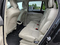 2022 Volvo XC90 T5 Momentum