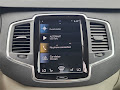 2022 Volvo XC90 T5 Momentum