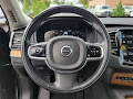 2022 Volvo XC90 T6 Momentum