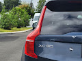 2022 Volvo XC90 T6 Momentum