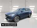2022 Volvo XC90 T6 Momentum