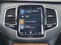 2022 Volvo XC90 T6 Momentum