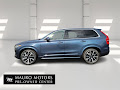 2022 Volvo XC90 T6 Momentum