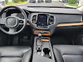 2022 Volvo XC90 T6 Momentum