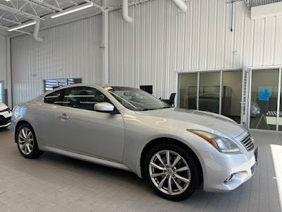 2012 INFINITI G37