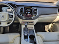 2022 Volvo XC90 T6 Inscription