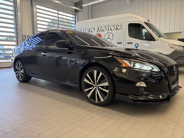 2020 Nissan Altima 2.5 Platinum