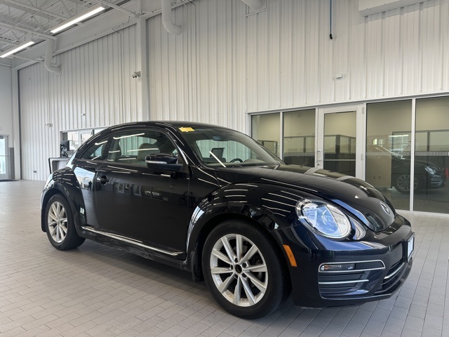 2017 Volkswagen Beetle 1.8T SE