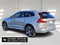 2022 Volvo XC60 B5 Inscription
