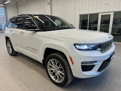 2022 Jeep Grand Cherokee Summit