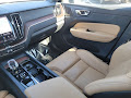 2023 Volvo XC60 B5 Ultimate Bright Theme