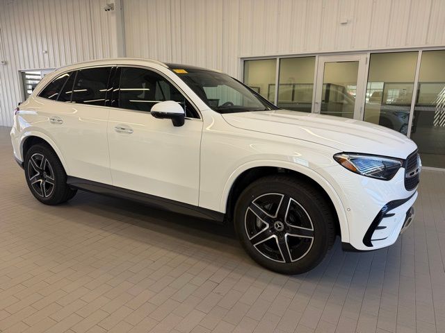 2025 Mercedes-Benz GLC GLC 300