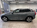 2023 Volvo XC60 B5 Ultimate Bright Theme