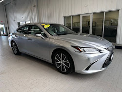 2025 Lexus ES 