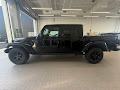 2022 Jeep Gladiator Willys