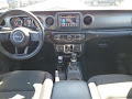 2022 Jeep Gladiator Willys