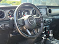 2022 Jeep Gladiator Willys