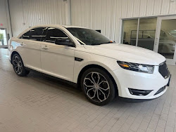 2018 Ford Taurus SHO