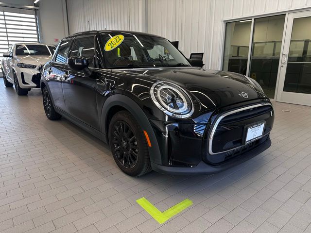 2022 MINI Cooper 