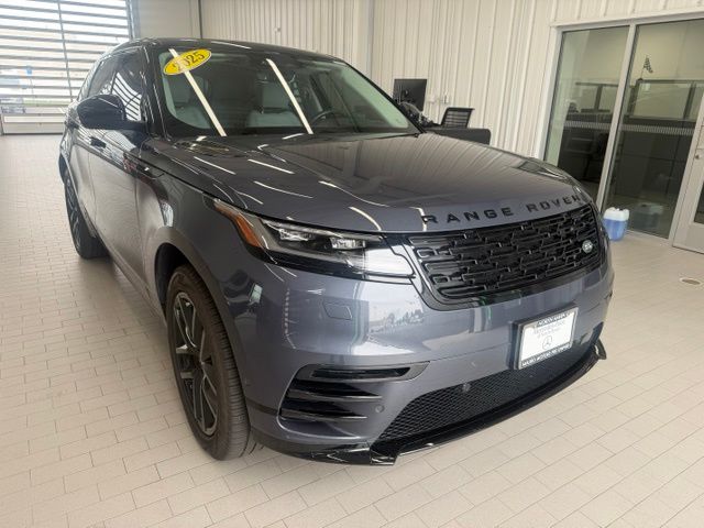 2025 Land Rover Range Rover Velar Dynamic SE